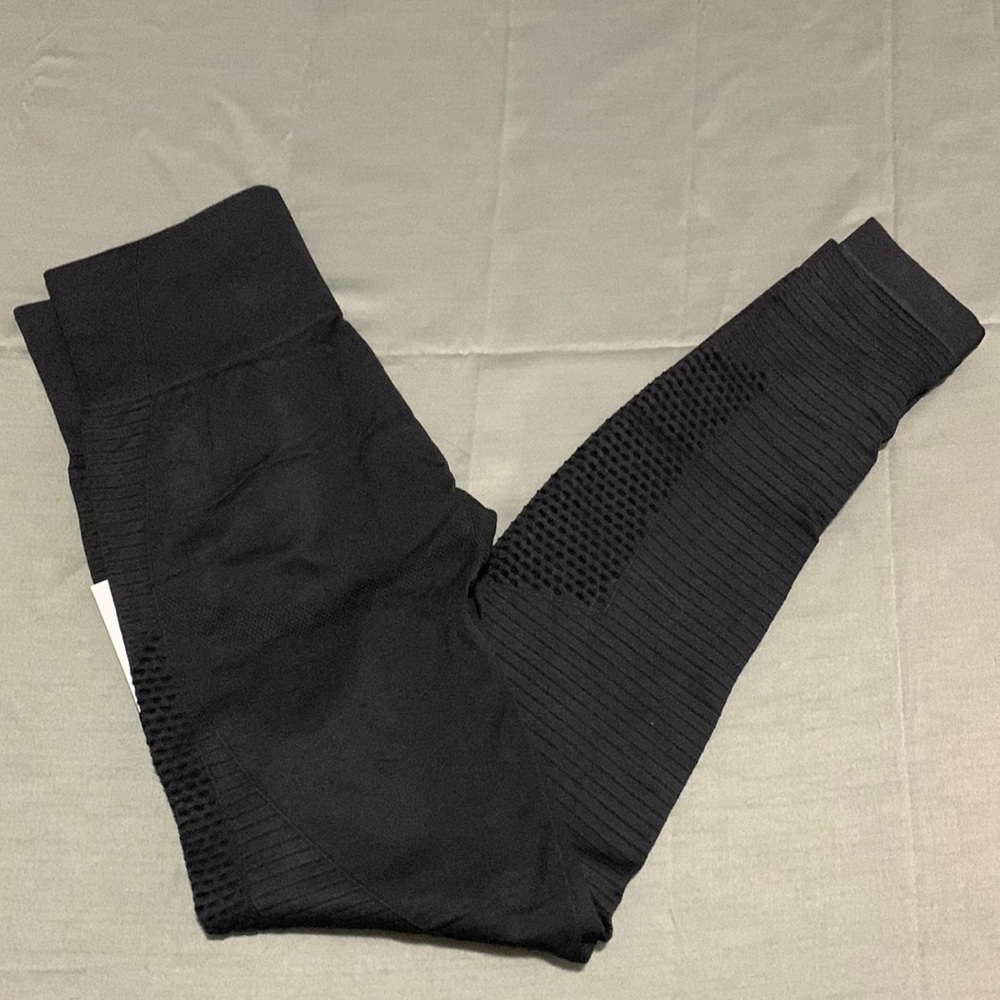 NWT Zyia Angle Grid Performance Legging